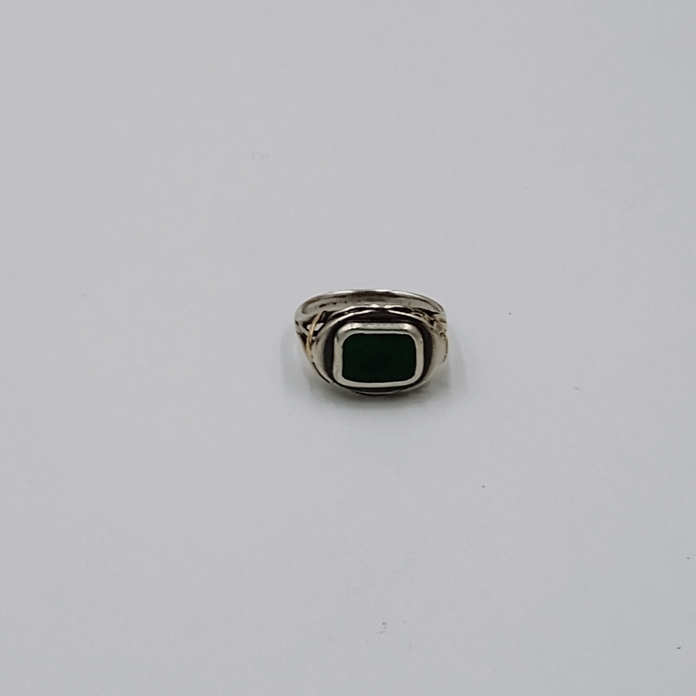 Sterling Silver Green Stone Ring